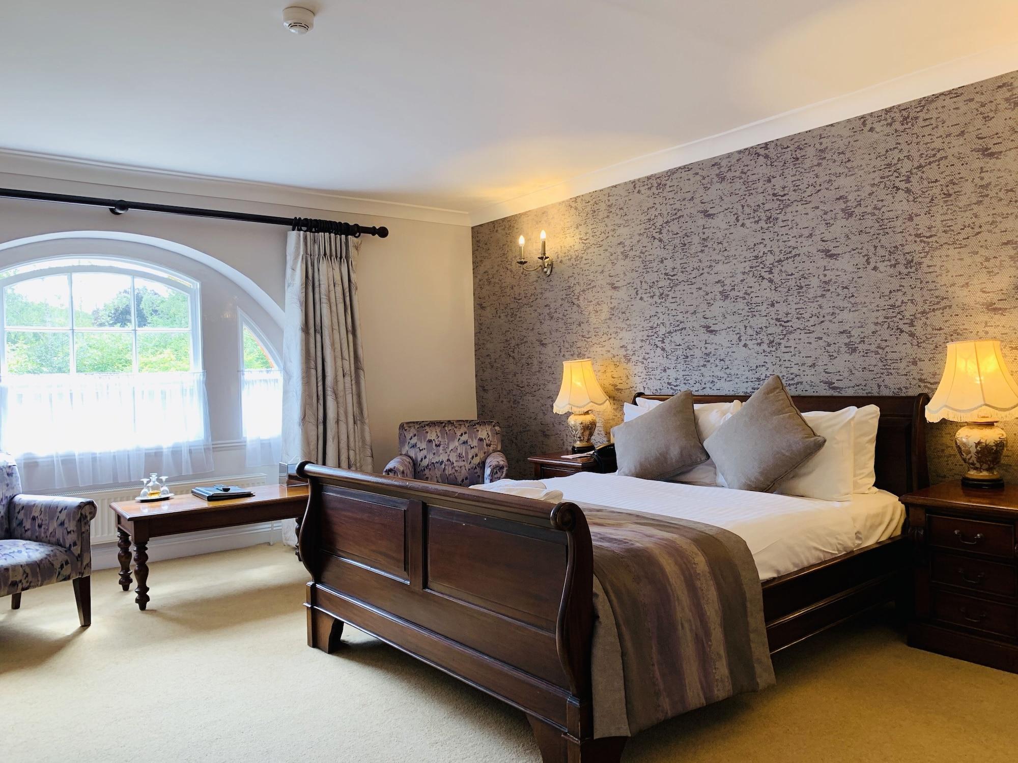 Best Western Moore Place Hotel Милтон-Кейнс Экстерьер фото
