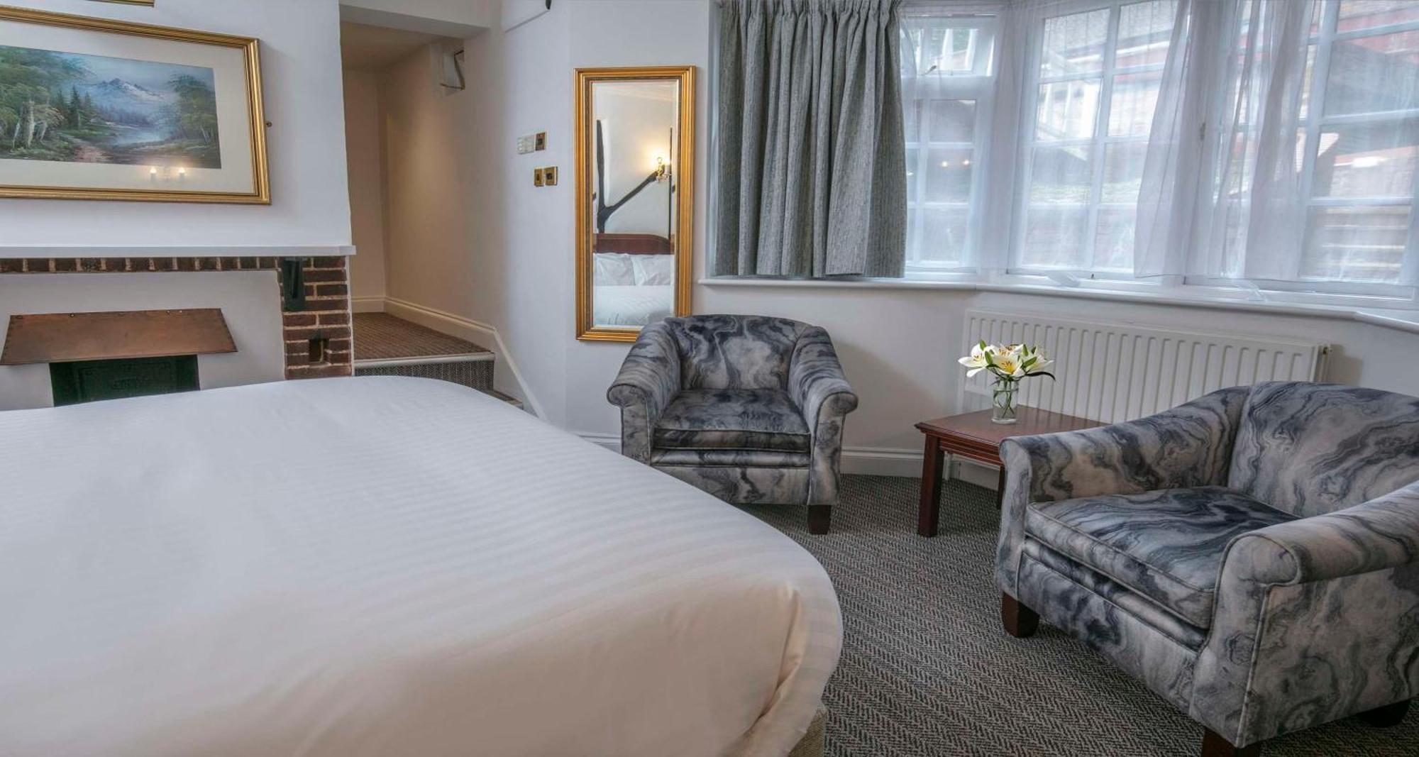 Best Western Moore Place Hotel Милтон-Кейнс Экстерьер фото